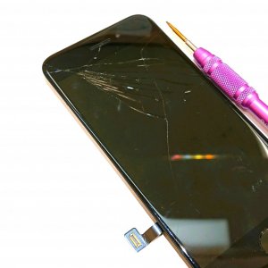 iPhoneSE2 フロントパネル交換