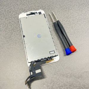 iPhone8　液晶交換