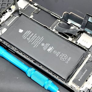iPhoneXR バッテリー交換