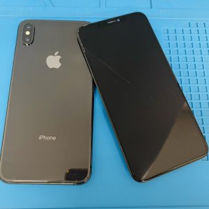 iPhoneXSmax 液晶交換修理