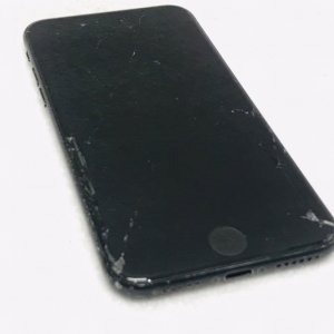 iPhone7 フロントパネル交換