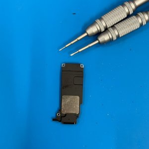 iPhone8Plus スピーカー交換修理