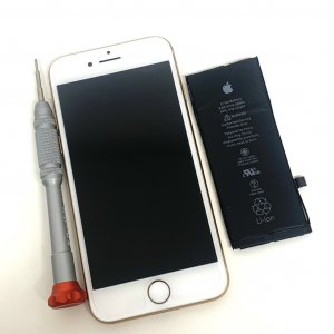 iPhone8 バッテリー交換修理