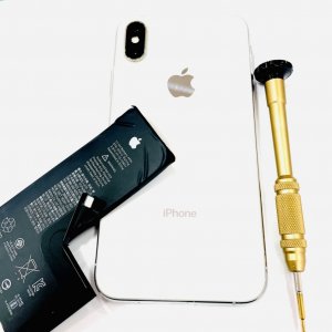 iPhoneXS バッテリー交換修理