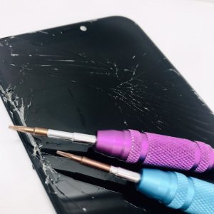 iPhone11 液晶交換