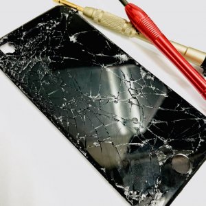 iPhoneSE2 液晶交換