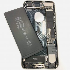 iPhone7Puls バッテリー交換