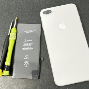 iPhone8Plus バッテリー交換
