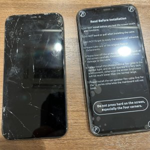 iPhone11 フロントパネル交換