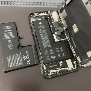 iPhoneXS バッテリー交換