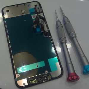 iPhone11フロントパネル交換