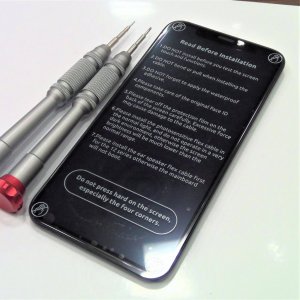 iPhoneXS フロントパネル交換