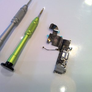 iPhone6sライトニング交換