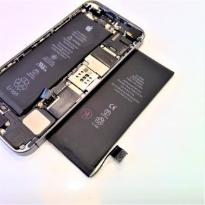 iPhoneSE バッテリー交換