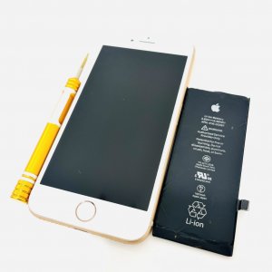 iPhone8 バッテリー交換修理