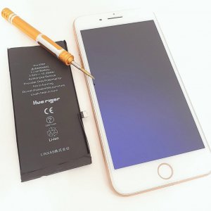 iPhone8Plus バッテリー交換修理