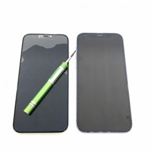 iPhone12液晶交換修理