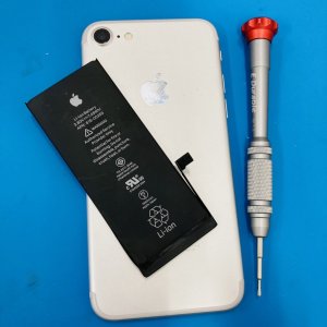 iPhone7 バッテリー交換
