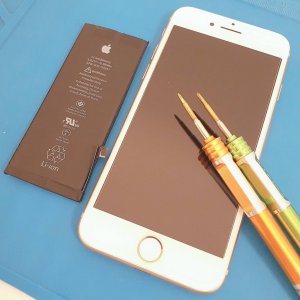 iPhone8 バッテリー交換修理