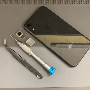 iPhoneXR アウトカメラ交換