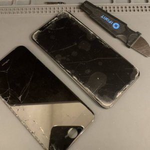 iPhone8 iPhoneX 液晶交換 同時修理