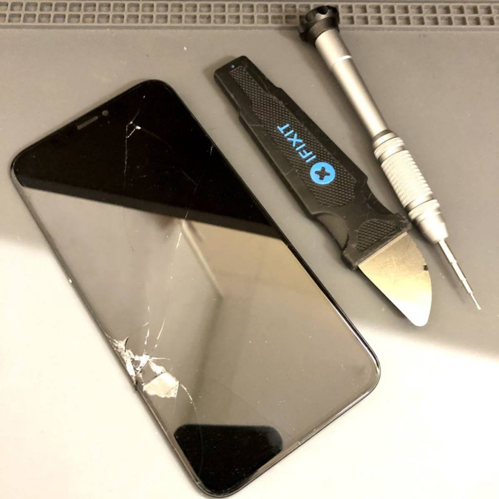 iPhoneX 液晶交換