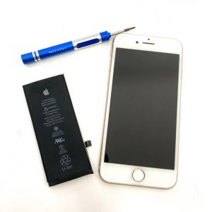 iPhone8　バッテリー交換修理