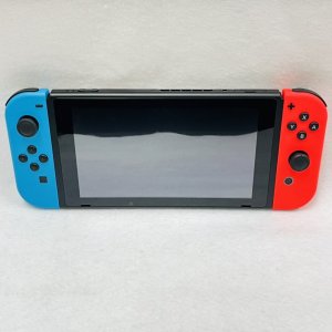 Nintendo Switch（ニンテンドースイッチ）液晶パネル交換 画面の上に物を落としてしまい…