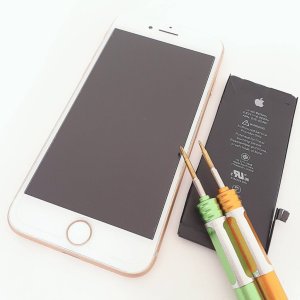 iPhone8 バッテリー交換修理