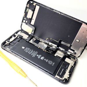iPhone11 バッテリー交換