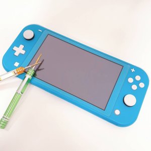 Nintendo Switch Lite アナログスティック修理