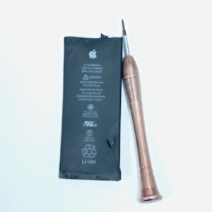 iPhone 8 バッテリー交換