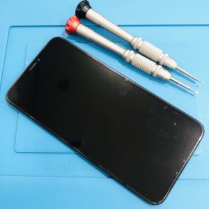 iPhone XS Max パネル交換