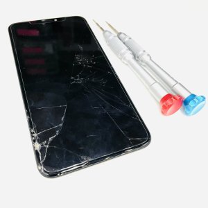 iPhone11 液晶交換
