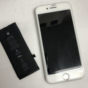 iPhone8 バッテリー交換