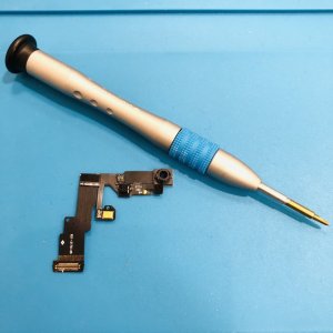 iPhone6　近接センサー交換