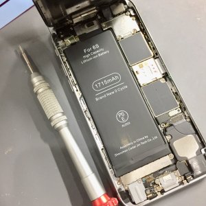 iPhone6S バッテリー交換