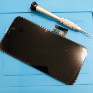 iPhone11 パネル交換