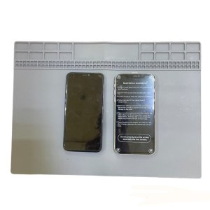 iPhone11 フロントパネル交換