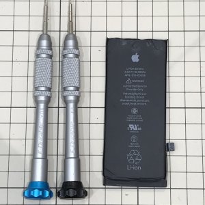 iPhone8 (アイフォン8) バッテリー交換