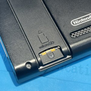 Nintendo Switch (ニンテンドースイッチ) SDカードスロット修理