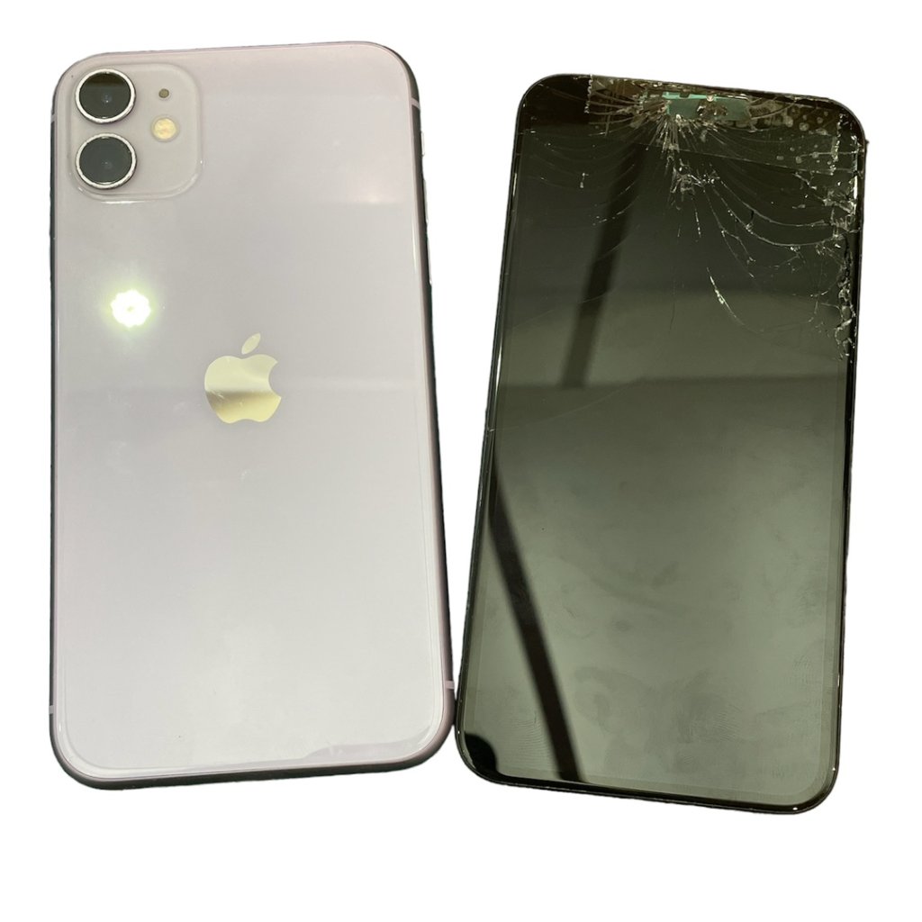 iPhone11 パネル交換