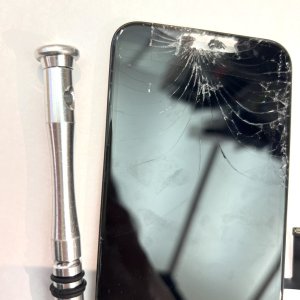 iPhoneXR　液晶交換　近接センサー交換