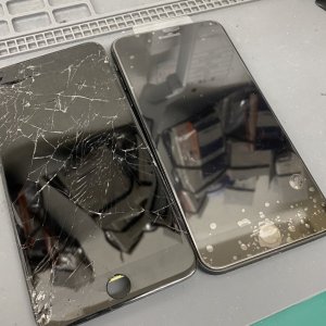 iPhone8Plus フロントパネル交換