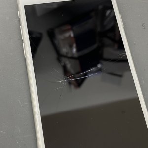 iPhone7 フロントパネル交換