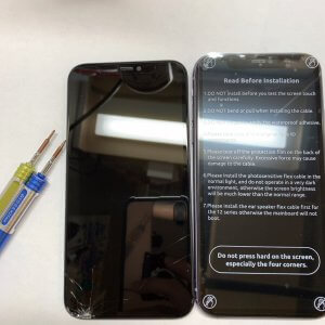 iPhone11 フロントパネル交換