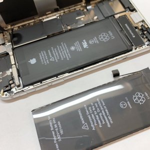 iPhone8 バッテリー交換