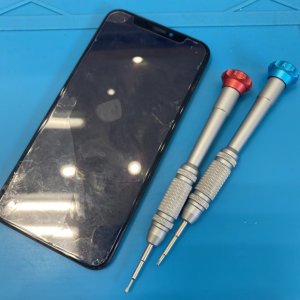 iPhone X フロントパネル交換