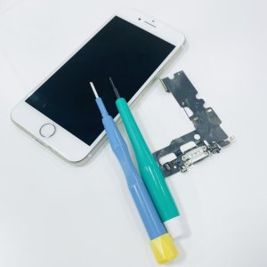 iPhone7 ライトニング交換修理