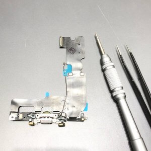 iPhone7Plus ライトニング交換